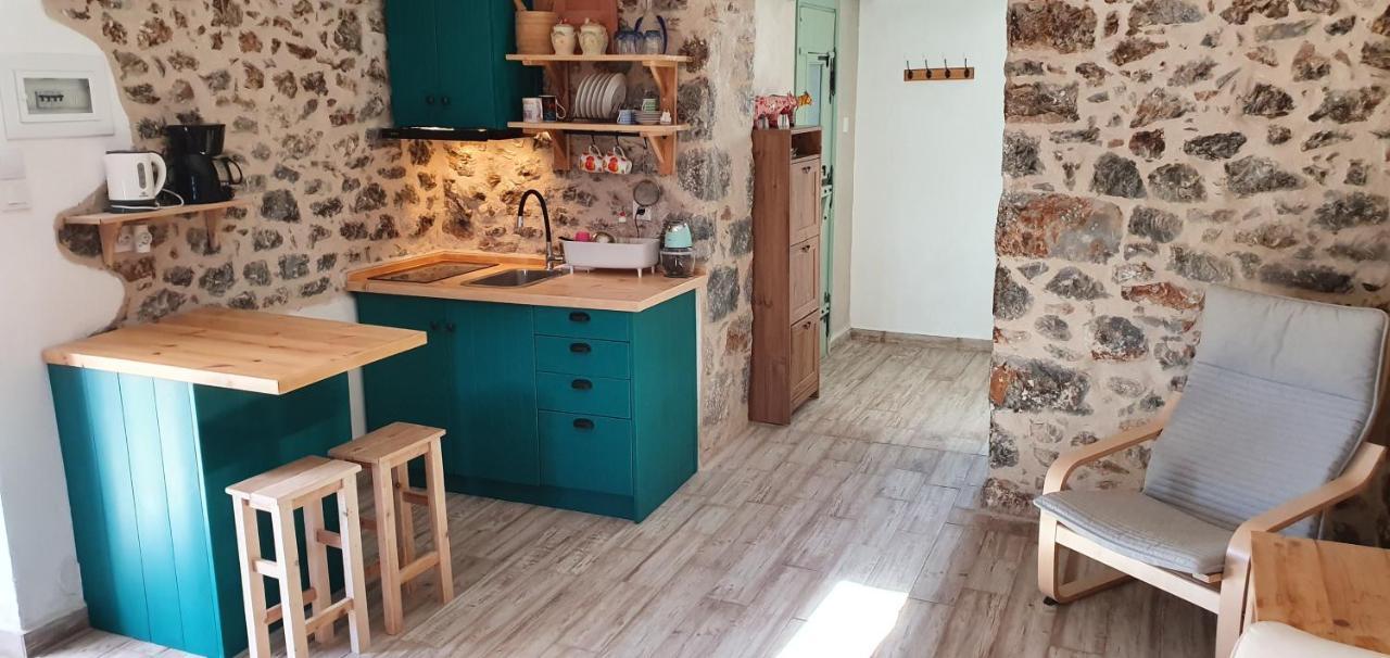 The Old Bakery Room Kokkala Екстериор снимка